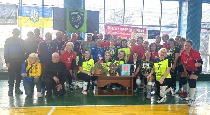 IV Благодійний турнір з волейболу пам’яті Петрової Л.Г. відбувся у Тернівському районі