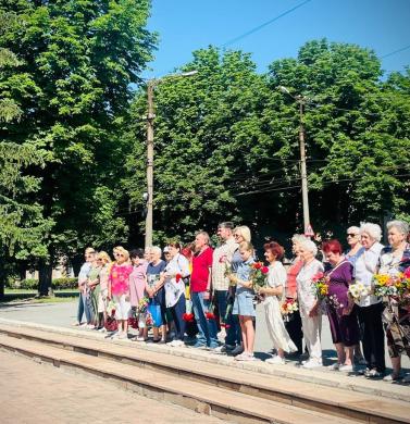 День скорботи і вшанування пам’яті жертв війни в Україні