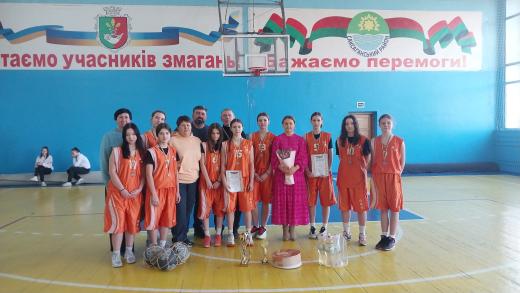 Тернівчанки посіли почесне ІІІ місце в змаганнях з баскетболу