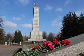 22 лютого 2016 року 72-га річницею визволення міста Кривого Рогу від фашистських загарбників